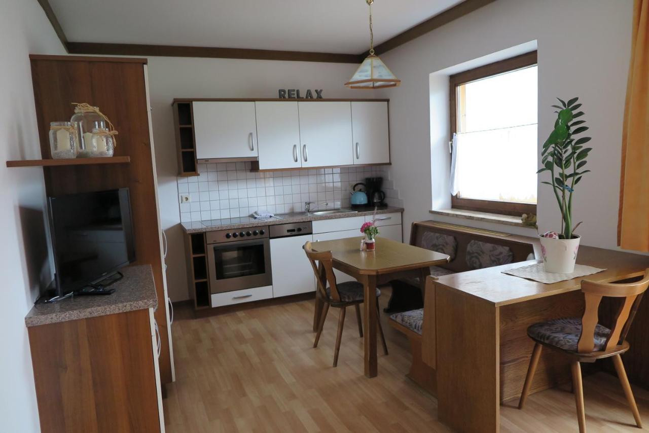 Haus Enzian Apartment Sankt Johann im Pongau Luaran gambar