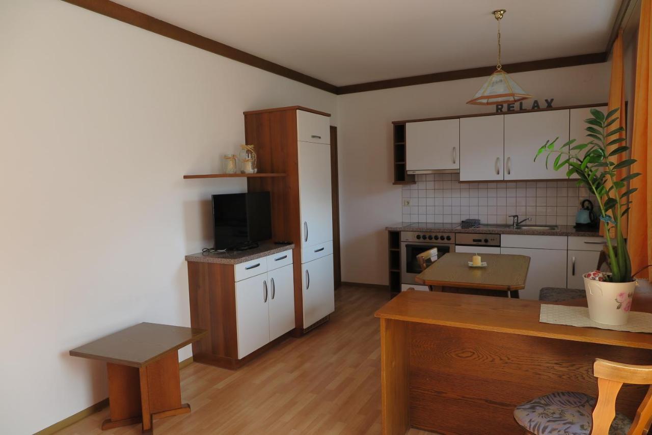 Haus Enzian Apartment Sankt Johann im Pongau Luaran gambar